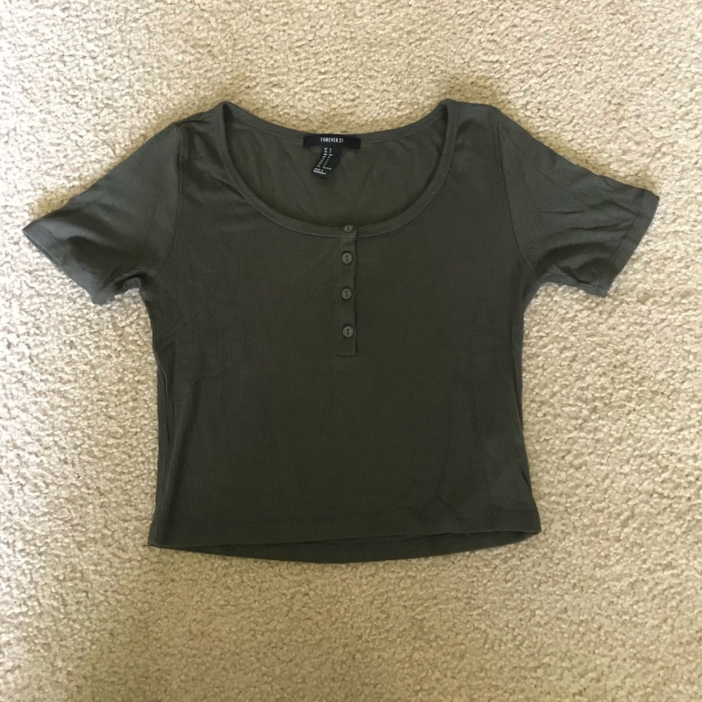 Crop top